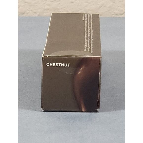 Becca Ultimate Coverage 24 Hour Foundation - Chestnut - Picture 9 of 11